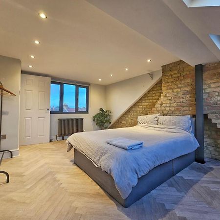Contemporary 3 Bed House With Spacious Garden Close To Stratford & Canary Wharf London Exterior photo